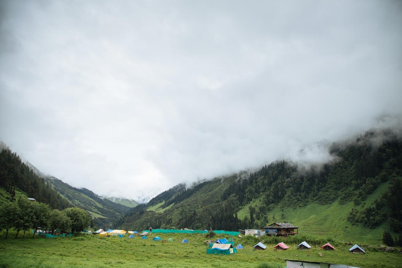 Malana Magic Valley Trek Hotell Exteriör bild